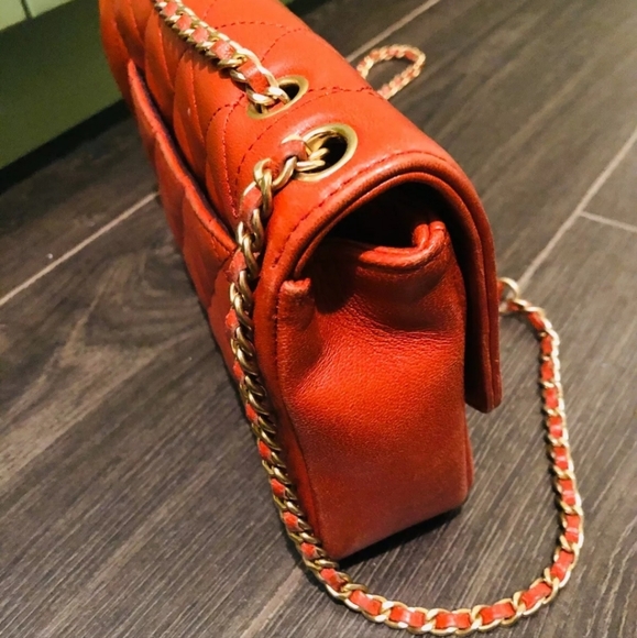 CHANEL Diana - Picture 6 of 12